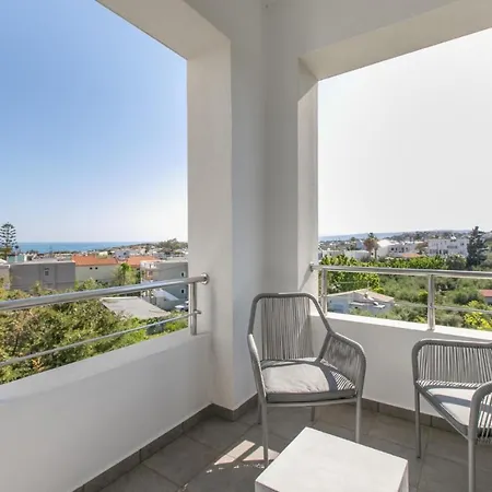 Crystal Waves Lux Villa-homeleader *