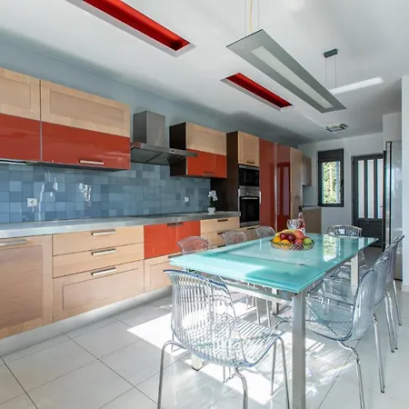 Villa Crystal Waves Lux Villa-homeleader Chania (Crete)