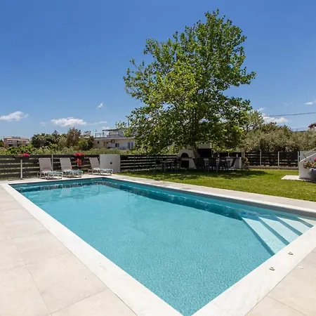 Villa Crystal Waves Lux Villa-homeleader La Canea