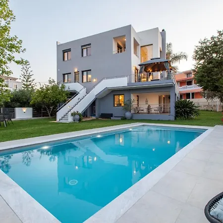 Crystal Waves Lux Villa-homeleader Villa *