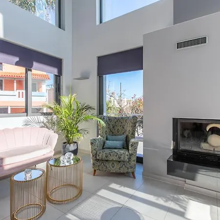 Crystal Waves Lux Villa-homeleader Willa *