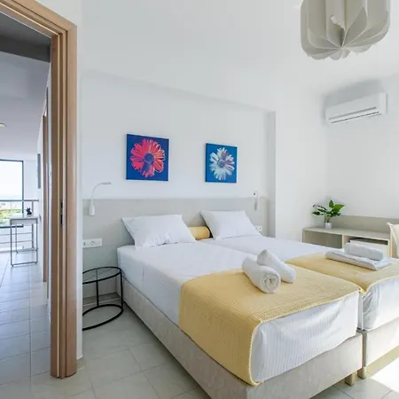 Crystal Waves Lux Villa-homeleader Villa La Canea