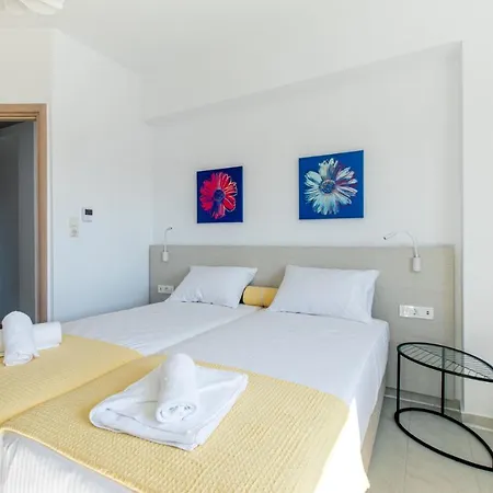 Crystal Waves Lux Villa-homeleader Villa
