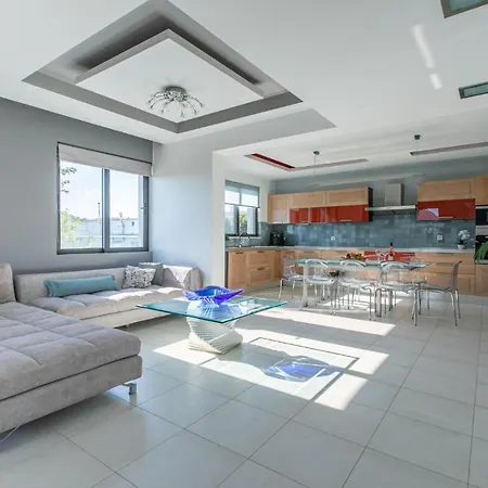 Crystal Waves Lux Villa-homeleader Willa Chania (Crete)