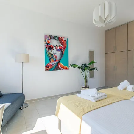 Villa Crystal Waves Lux Villa-homeleader *