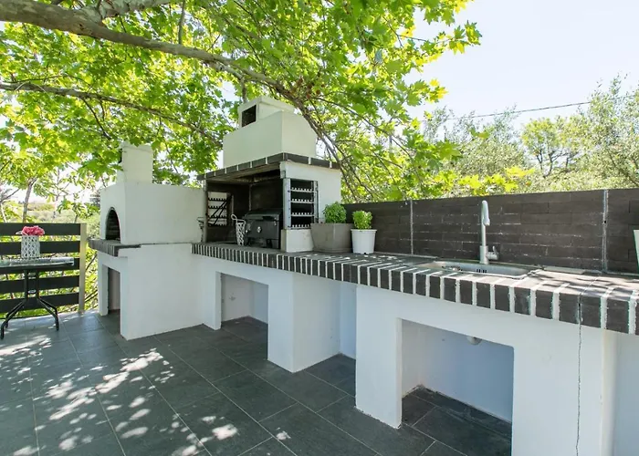 Villa Crystal Waves Lux Villa-homeleader *