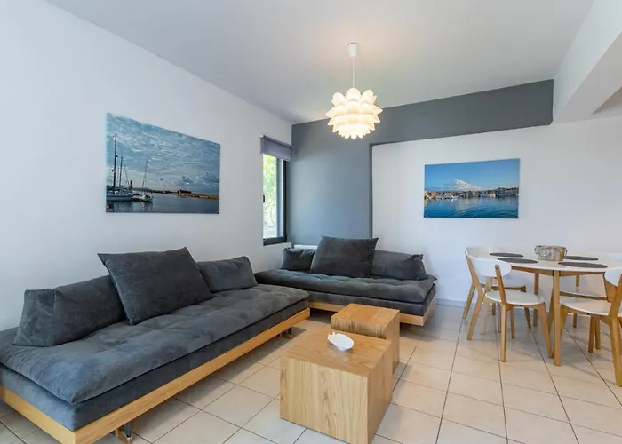 Crystal Waves Lux Villa-homeleader * La Canea