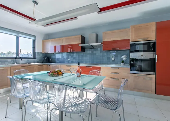 Crystal Waves Lux Villa-homeleader * La Canea