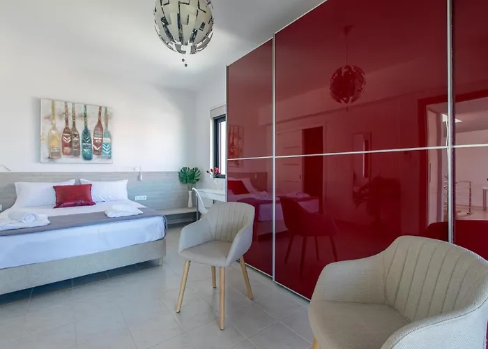 Crystal Waves Lux Villa-homeleader Villa