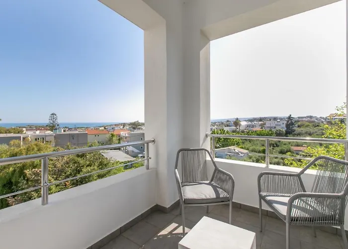 Crystal Waves Lux Villa-homeleader *