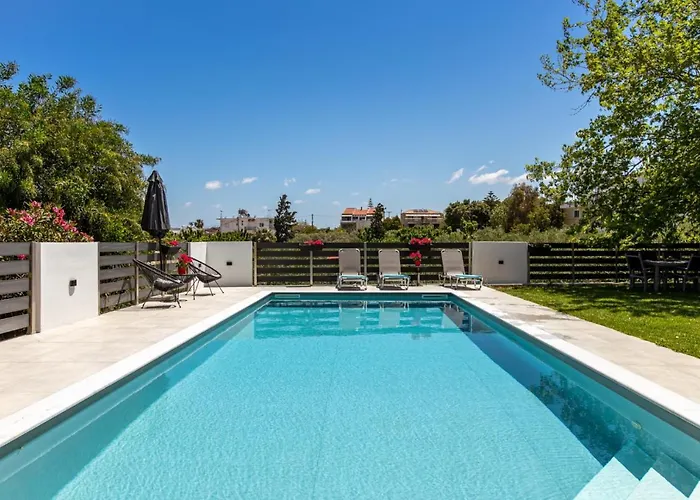 Βίλα Crystal Waves Lux Villa-homeleader *