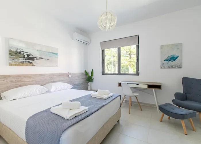 Crystal Waves Lux Villa-homeleader Βίλα