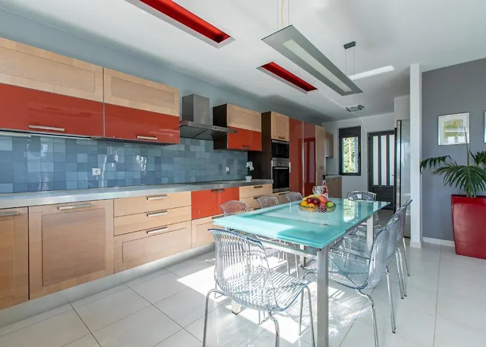 Вилла Crystal Waves Lux Villa-homeleader Ханья